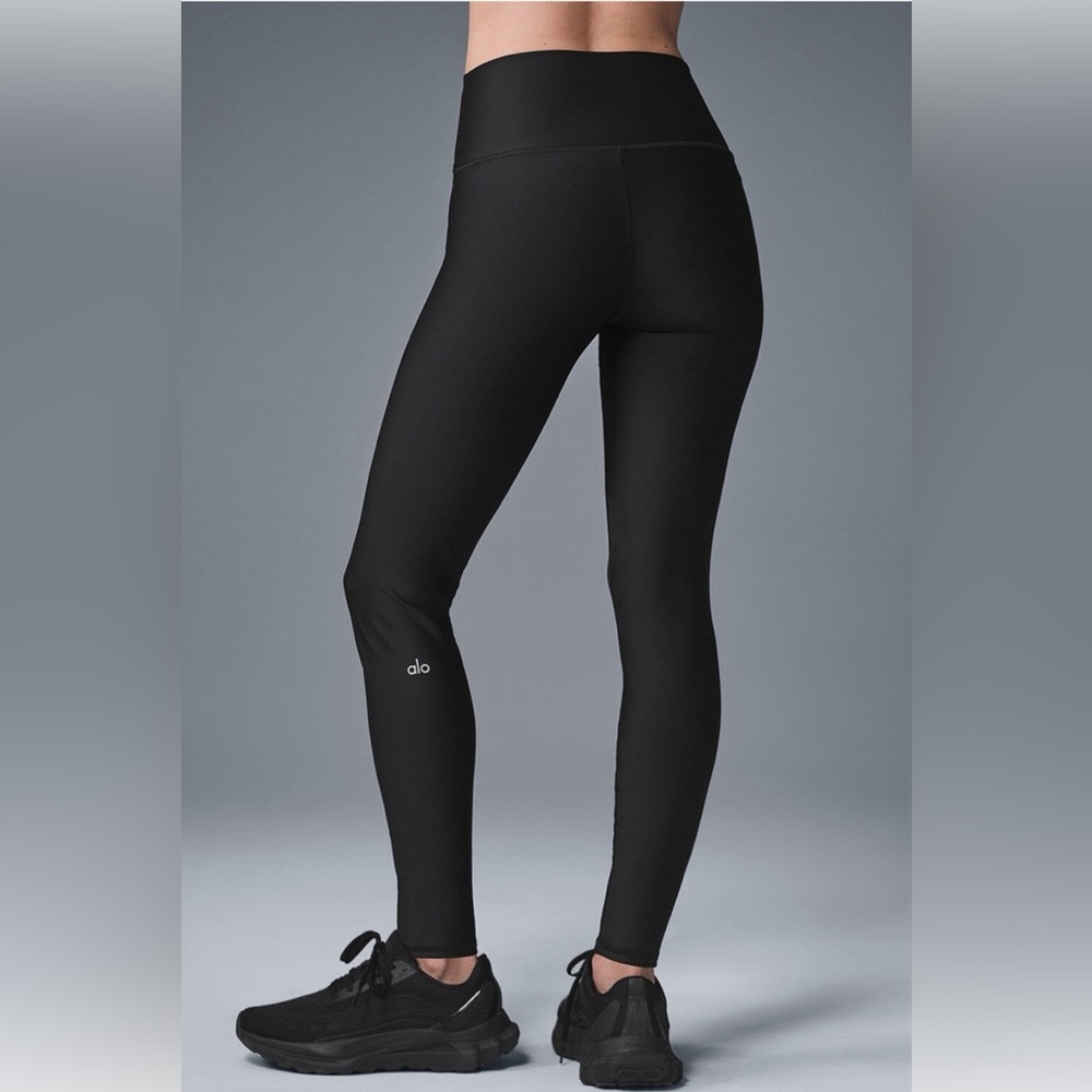 ALO Yoga Women's Classic Black Leggings